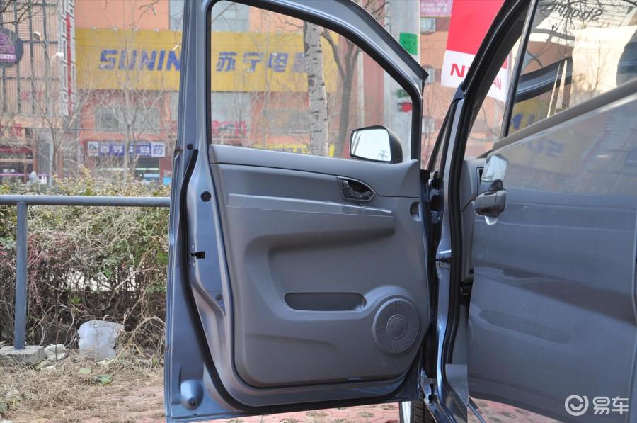 东风·郑州日产帅客 驾驶员侧车门内门板图