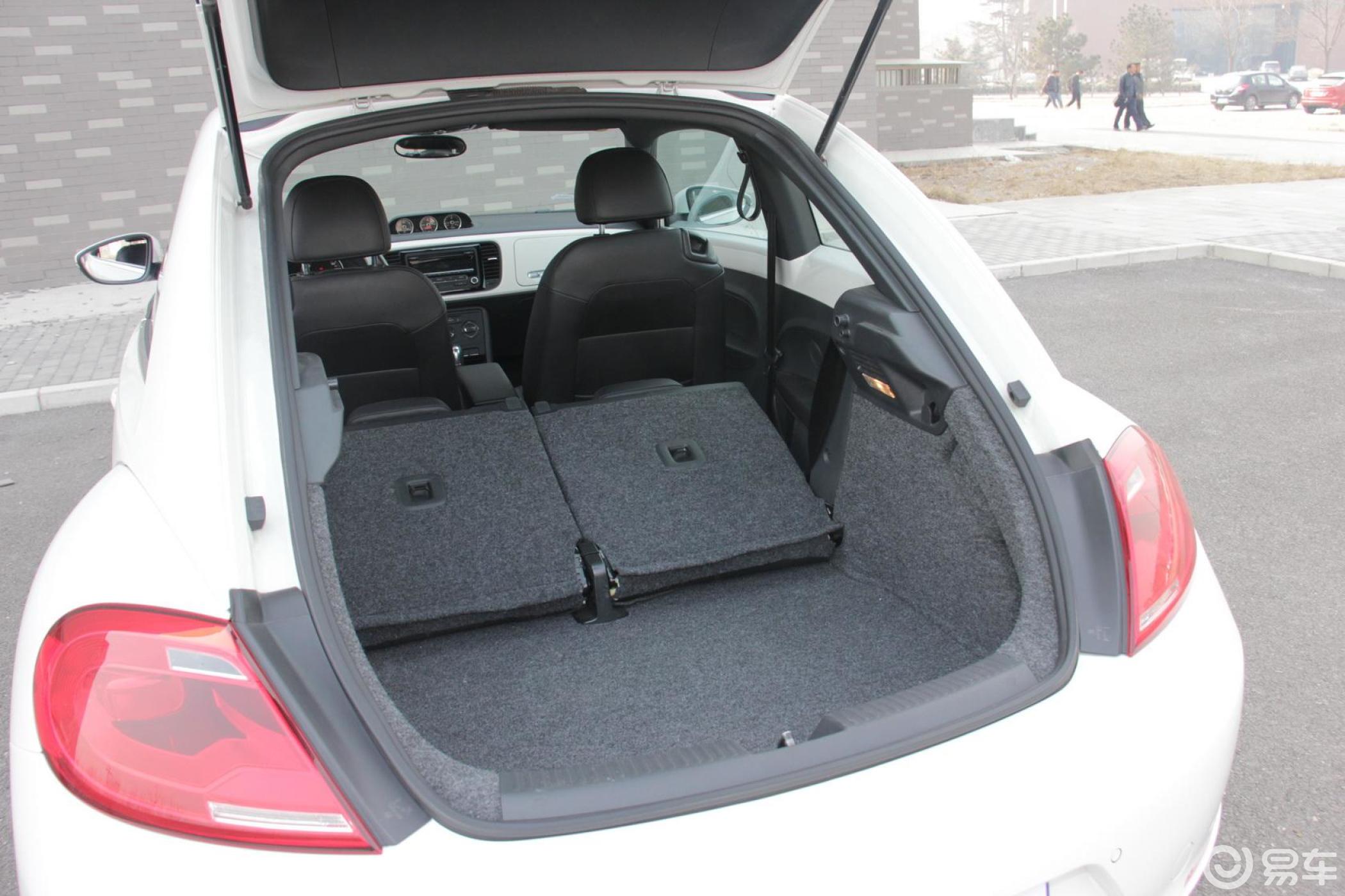 【甲壳虫2013款1.2 tsi 舒适型空间汽车图片-汽车图片大全】-易车