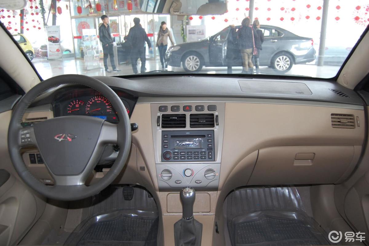 旗云3内饰-纳斯达克银