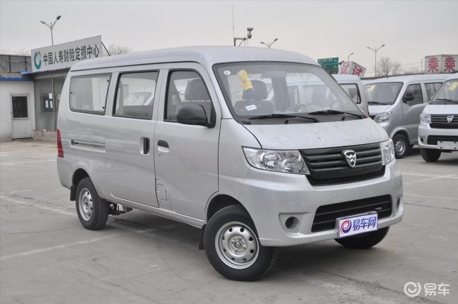 骏意和五菱荣光v的图片对比-易车