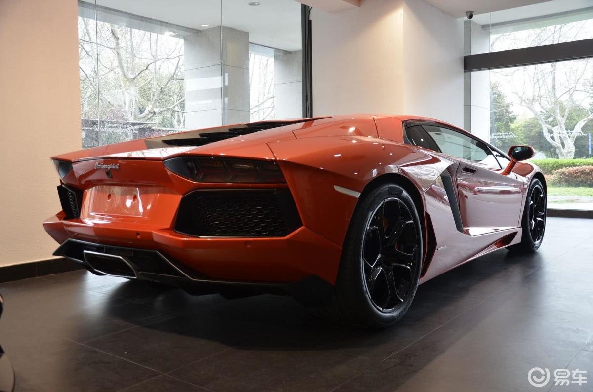 【2011款aventadorlp700-4图片_汽车图片】-易车网