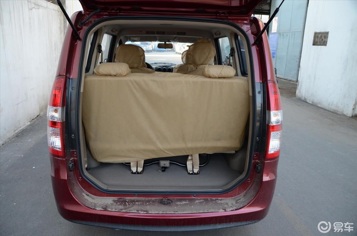 4l 舒适型行李箱空间汽车图片-汽车图片大全】-易车