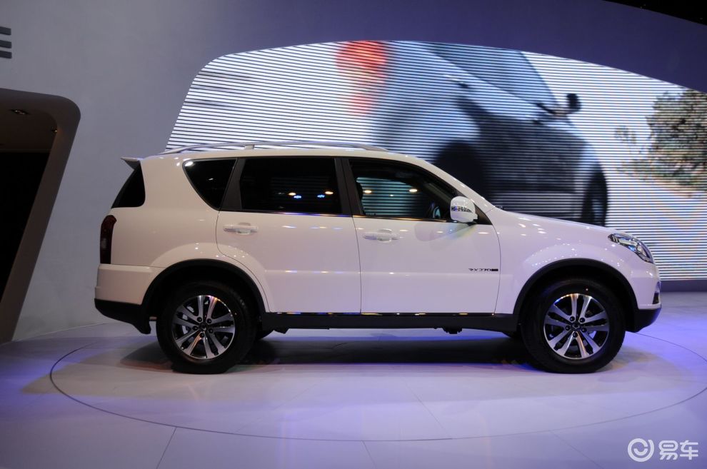 双龙雷斯特(进口)