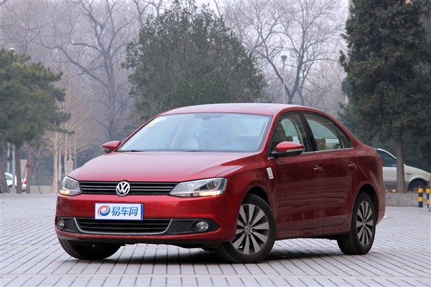 大众召回部分新速腾 因后轴纵臂断裂隐患