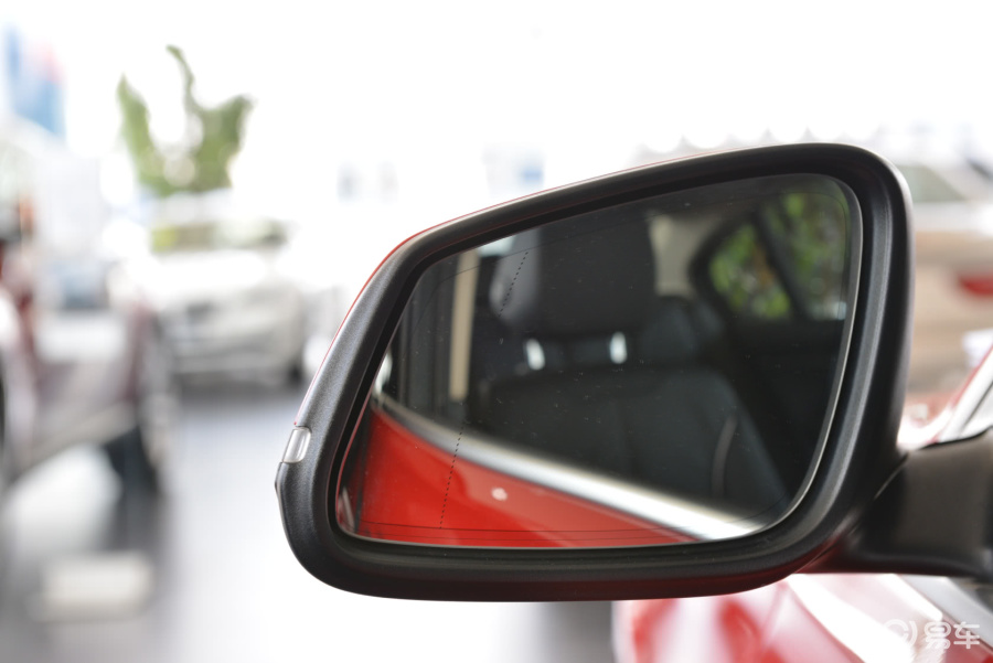 宝马3系 后视镜镜面图