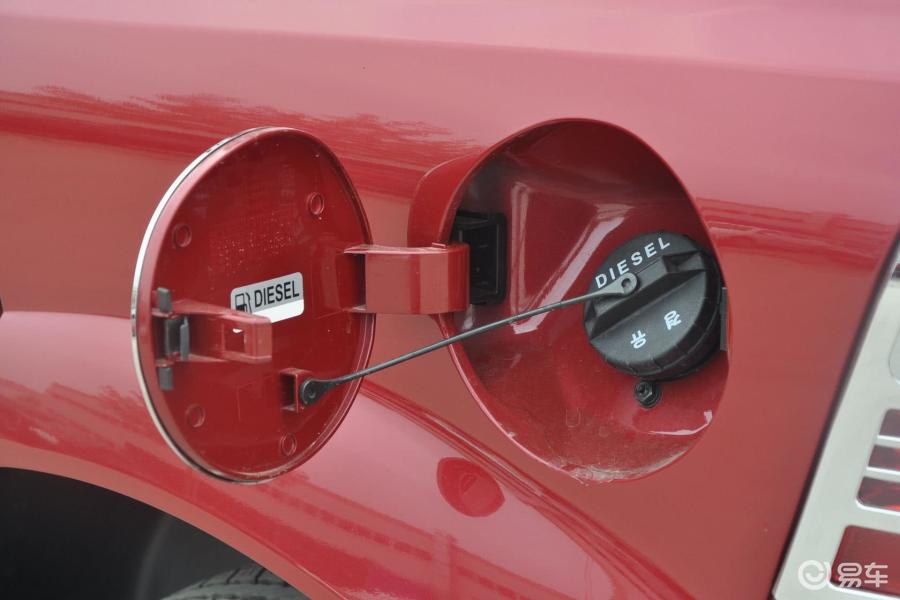 0t 自动 两驱 豪华导航版 柴油油箱盖汽车图片-汽车图片大全】-易车网
