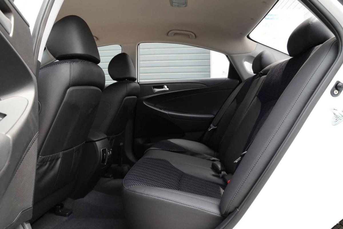 【索纳塔2011款2.