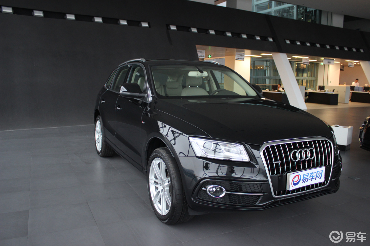 前45度(车头向右)