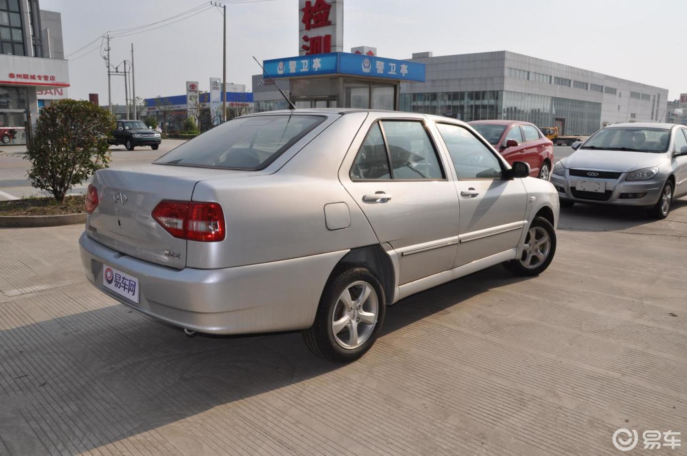 5l 手动 舒适型】奇瑞旗云2_1.5l 手动 舒适型图片-网通社汽车