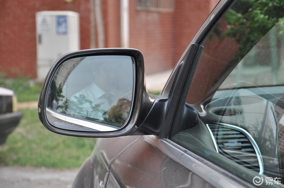 【奥迪q72014款35 tfsi quattro 专享型后视镜镜面(后)汽车图片-汽车