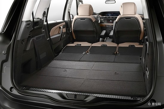 雪铁龙大c4毕加索官图发布 空间提升