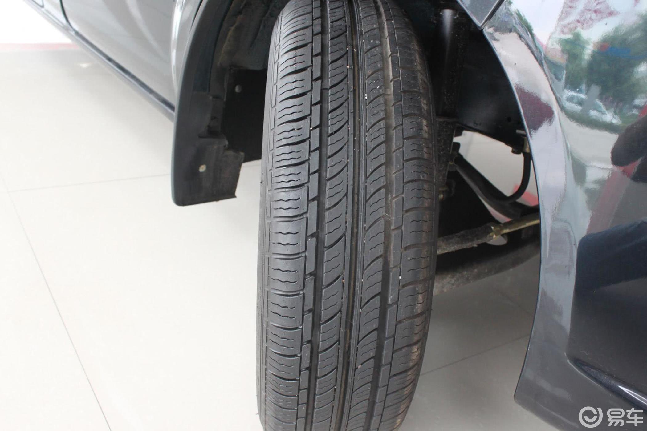 昌河铃木  浪迪 2011款  2011款  2007款  1.