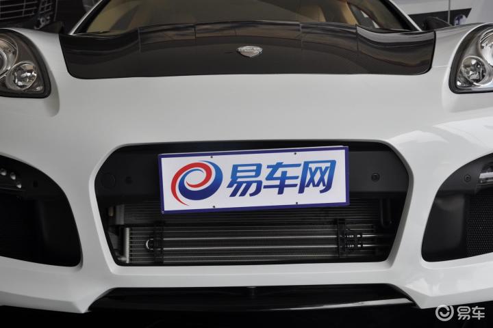 中网（中央隔栅）
