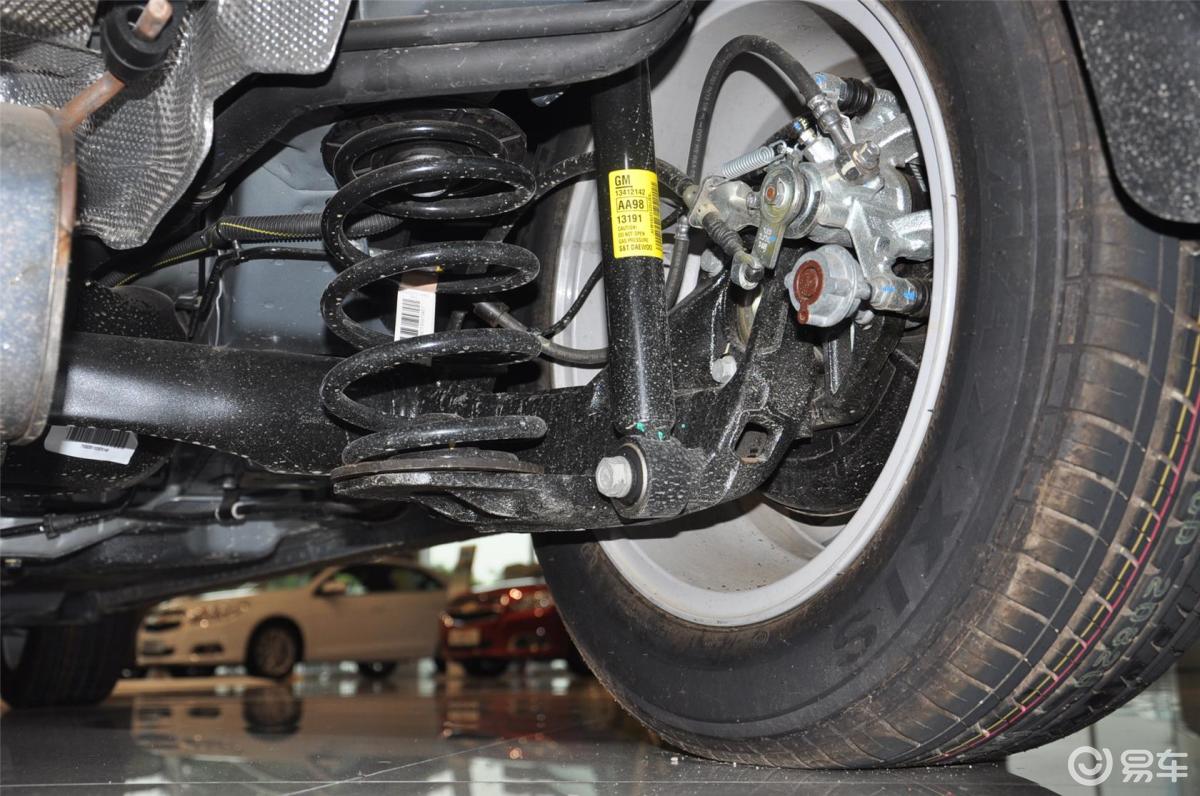 【科鲁兹2013款1.8l se at后悬挂汽车图片-汽车图片大全】-易车