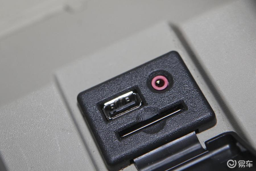 【别克gl82013款2.