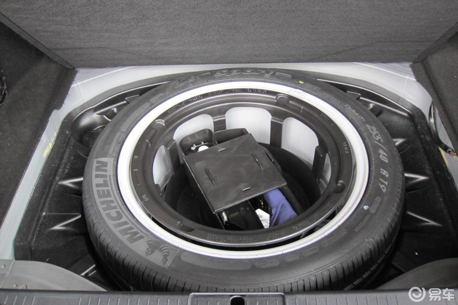 【奔驰s级2012款400l hybrid grand备胎汽车图片-汽车图片大全】-易车