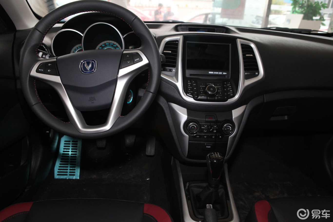 6l 自动 俊酷型 国4】长安逸动xt_1.