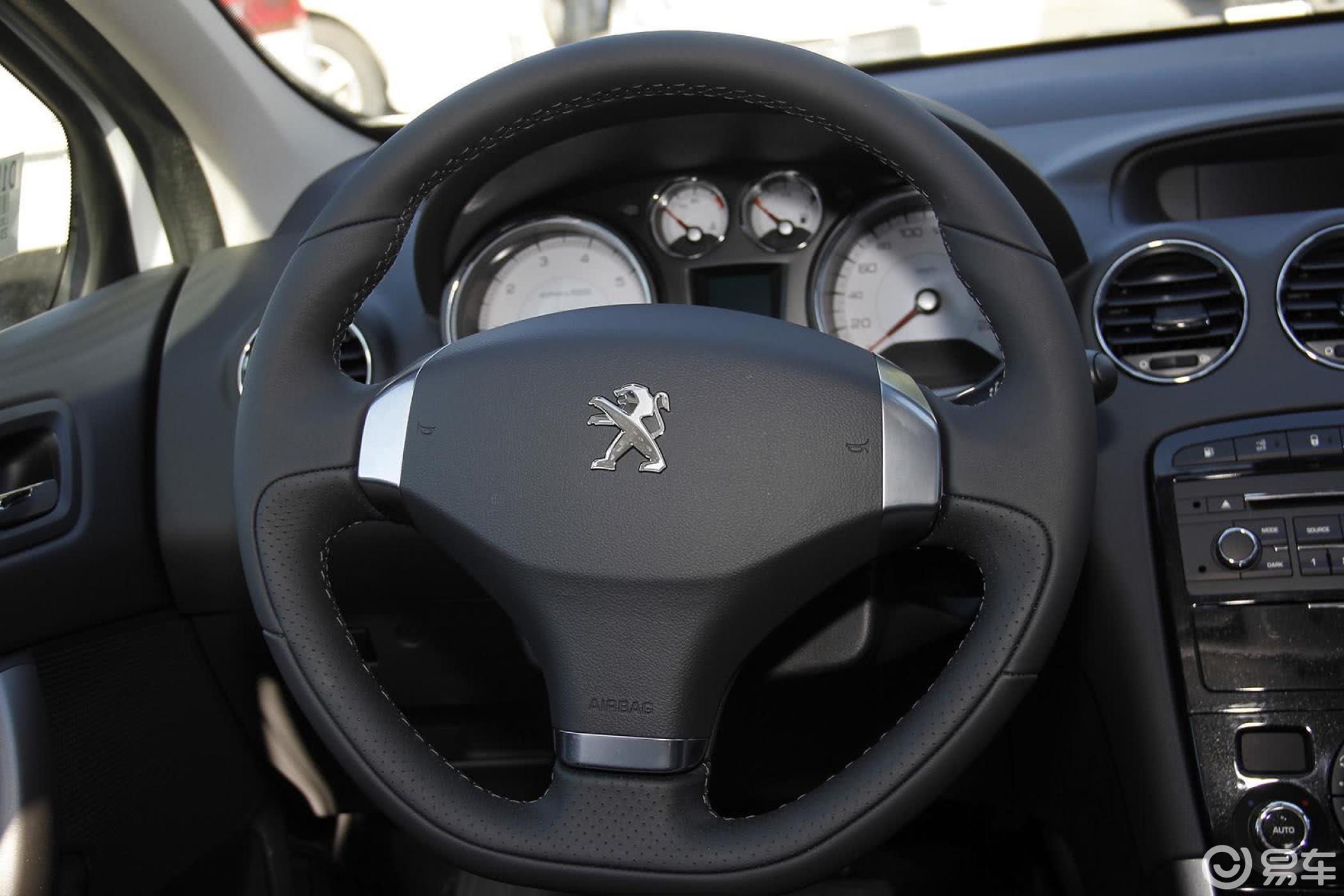 0l 手动 豪华版方向盘汽车图片-汽车图片大全】-易车