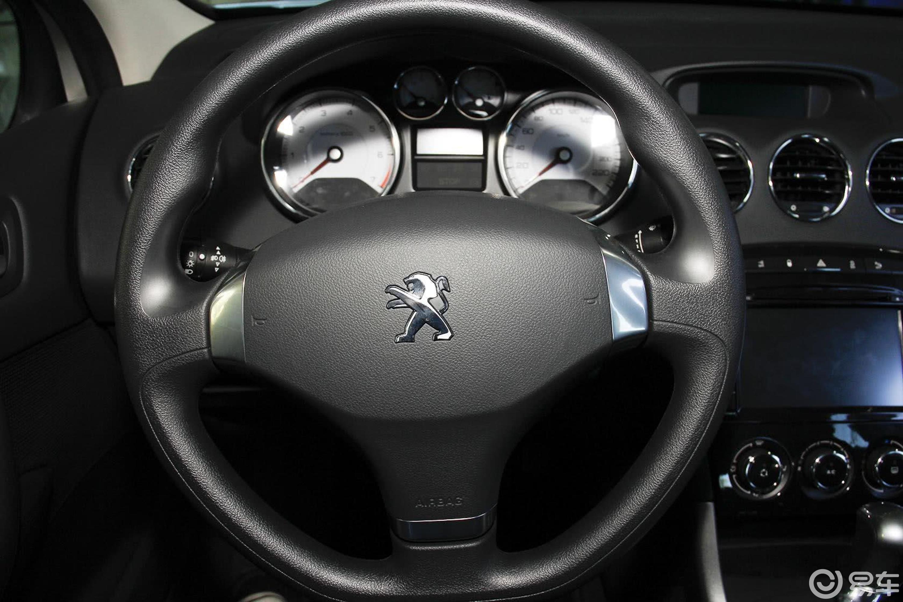 0l 自动 舒适版方向盘汽车图片-汽车图片大全】-易车