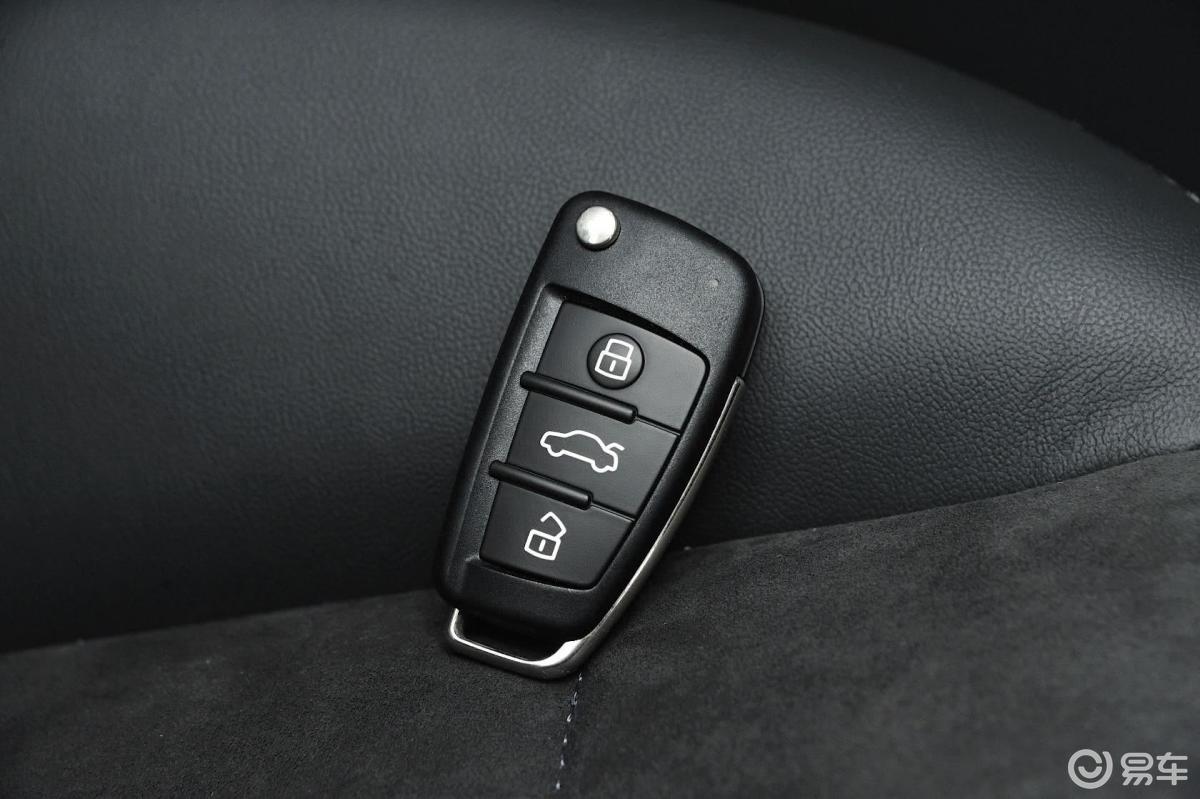 【奥迪a3(进口)2013款sportback 35 tfsi 豪华型钥匙汽车图片-汽车