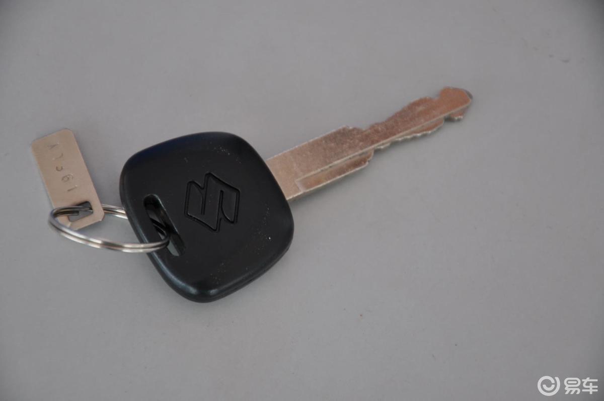 4l 手动 阳光版 标准型钥匙汽车图片-汽车图片大全】-易车