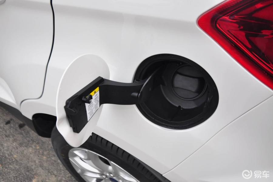 【翼搏2013款1.5l 自动 风尚型油箱盖汽车图片-汽车图片大全】-易车网