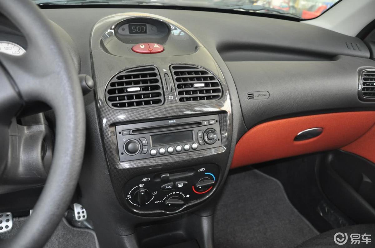 【雪铁龙c22012款1.