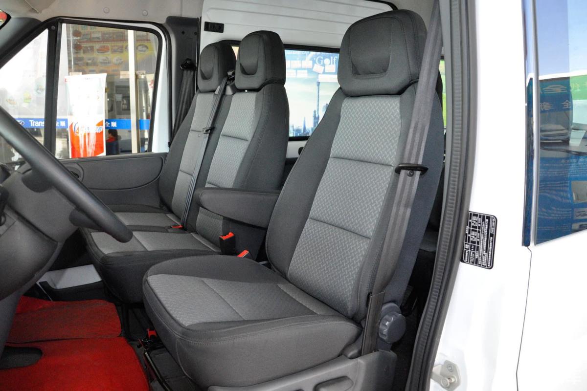 江铃福特  新世代全顺  2013款  2021款  2020款  2019款  2016款