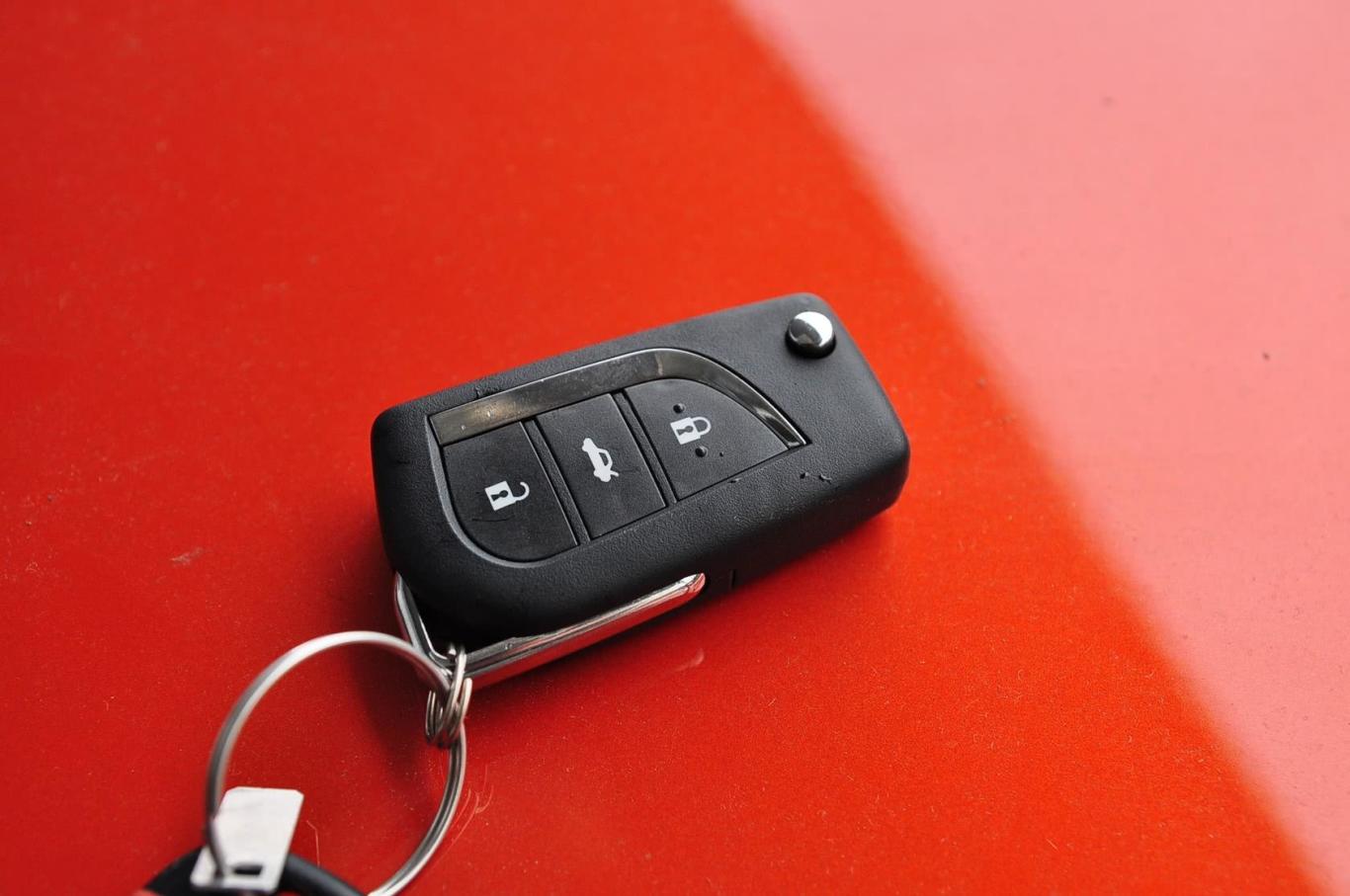 雷凌1.8gs-l cvt 领先版钥匙