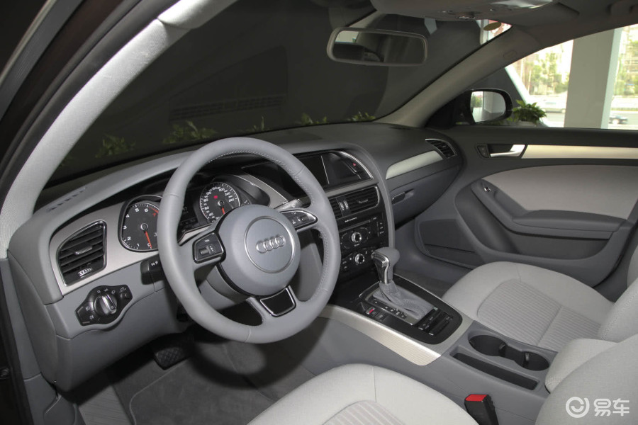 【奥迪a4l2013款35 tfsi 自动 标准型内饰汽车图片-汽车图片大全】