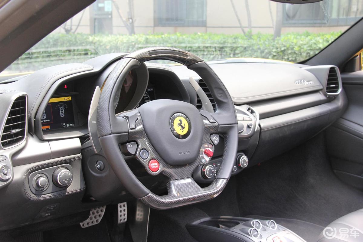 【法拉利4582013款4.