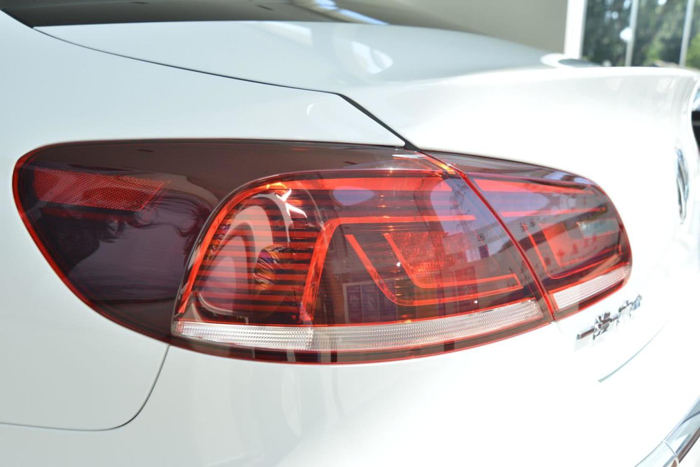 一汽-大众cc1.8t 双离合 尊贵型尾灯侧45度俯拍