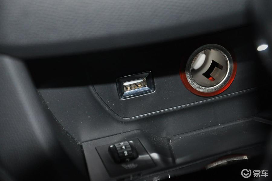 标致408  2014款  2018款  2016款  2014款  2013款  2012款  2011 