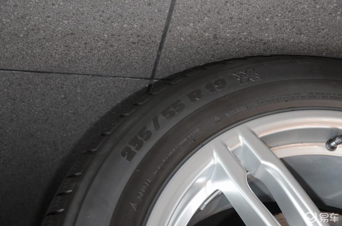 【macan2014款macan轮胎规格汽车图片-汽车图片大全】-易车