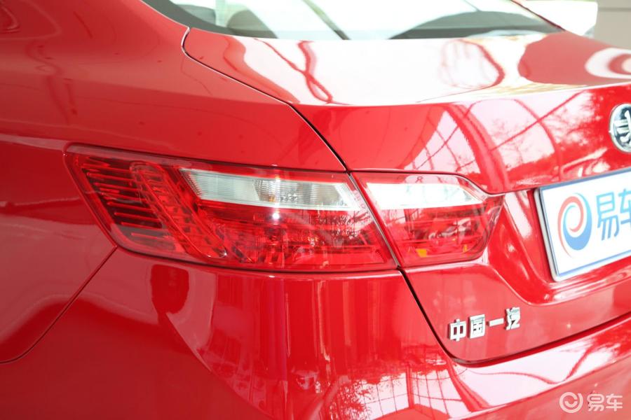 【奔腾b702014款2.