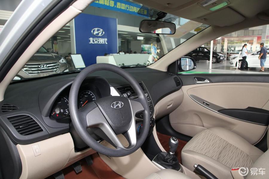 【瑞纳2014款1.4l gls mt内饰汽车图片-汽车图片大全】-易车网