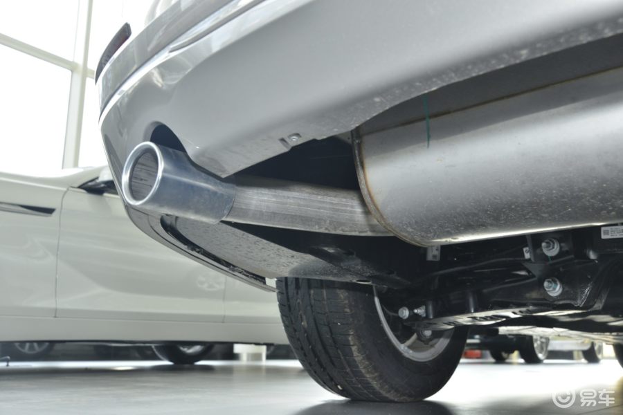 【宝马3系2014款320i 时尚型排气管(排气管装饰罩)汽车图片-汽车图片