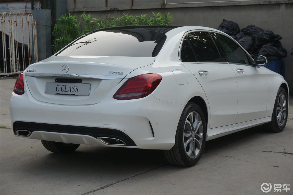【奔驰c级2015款c 260 l 运动型汽车图片-汽车图片大全】-易车网