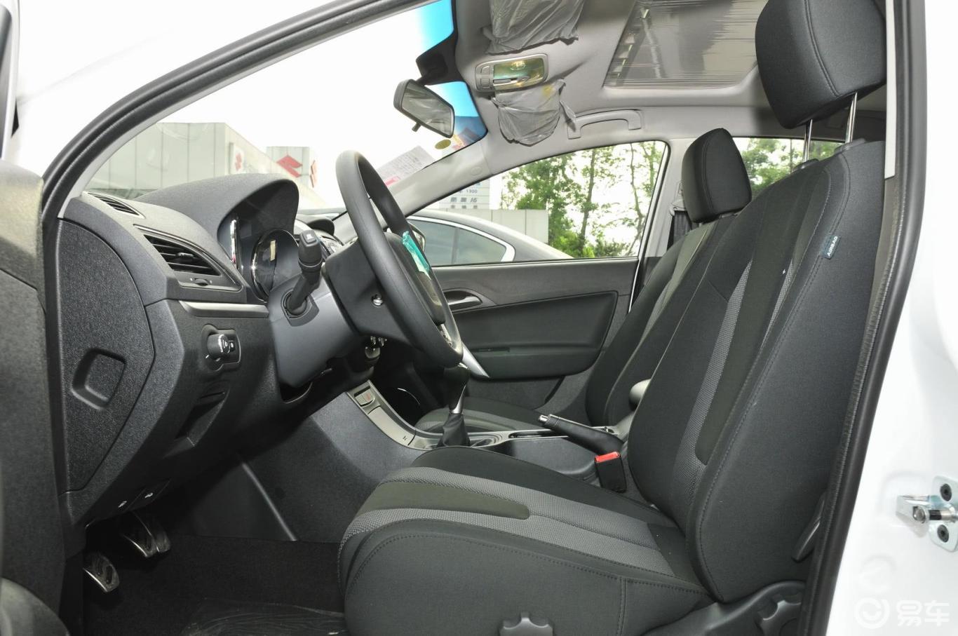 【名爵5 1.5t 手动 豪华型】名爵5_1.5t 手动 豪华型图片-网通社汽车