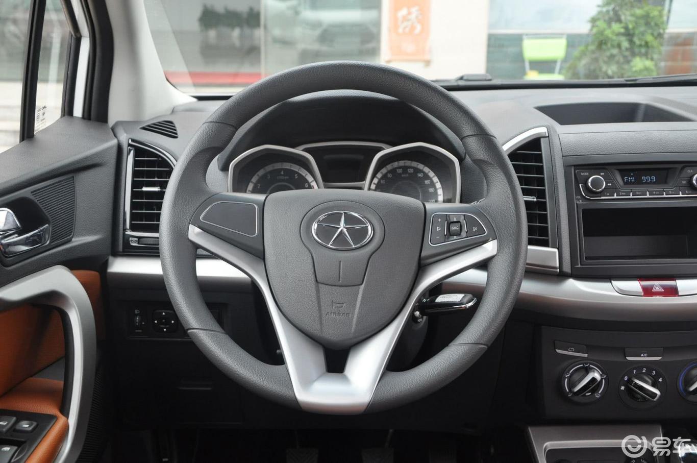 5l 6mt 豪华型】江淮瑞风s3_1.5l 6mt 豪华型图片-网通社汽车