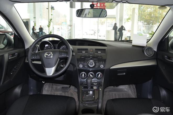 马自达3星骋三厢