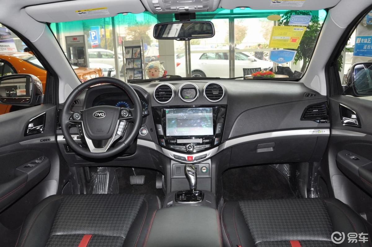 0tid 手自一体 旗舰型 7座内饰全景正拍汽车图片-汽车图片大全】-易车