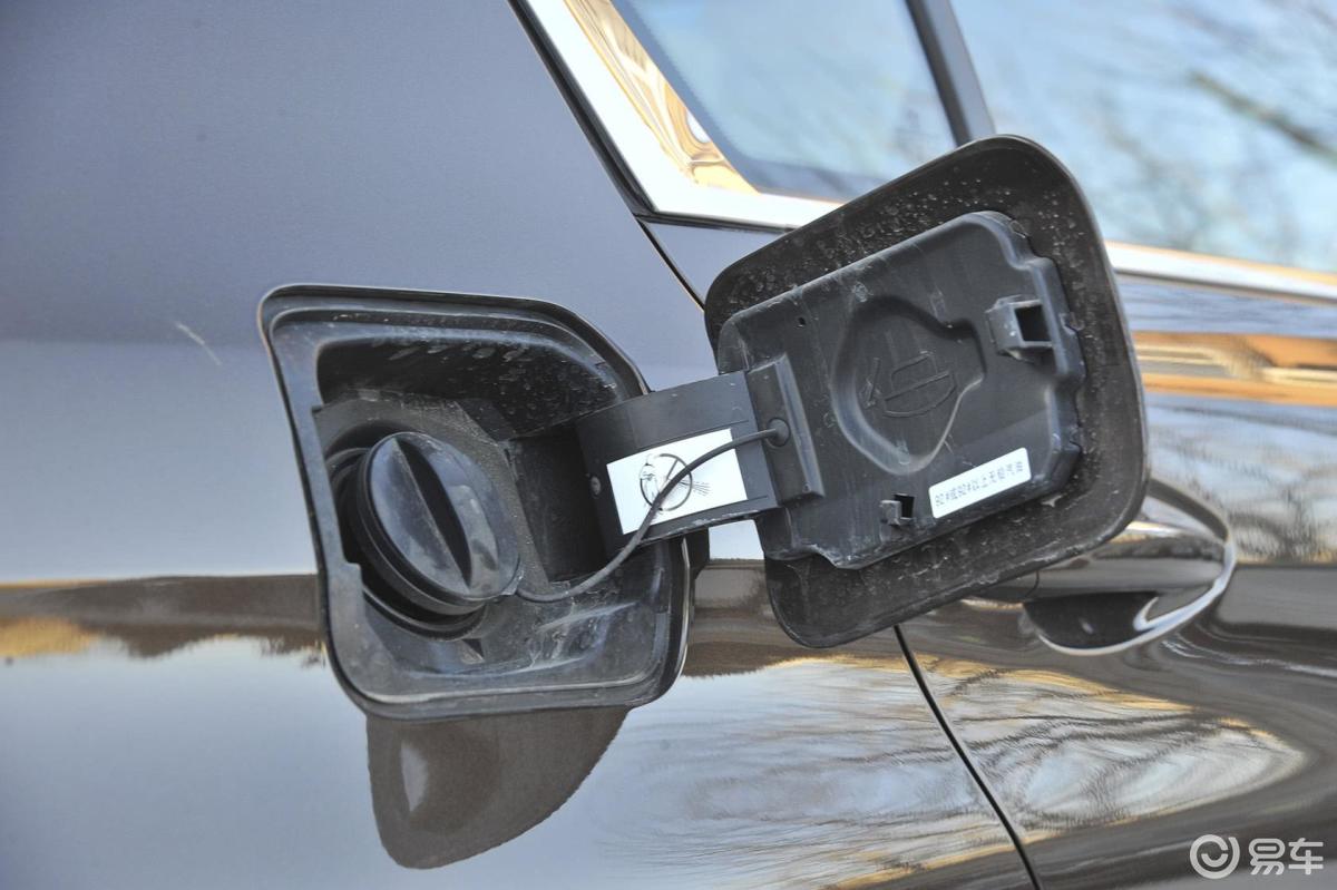 6thp 自动 至尊版油箱盖汽车图片-汽车图片大全】-易车