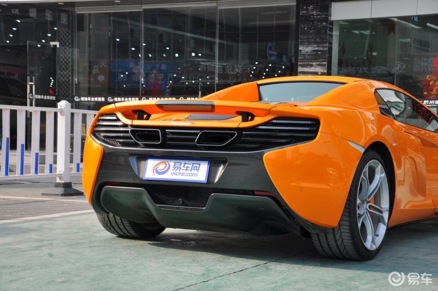 迈凯伦650s 车尾局部图