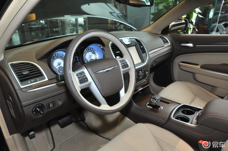 0l 手自一体 卓越版内饰汽车图片-汽车图片大全】-易车网