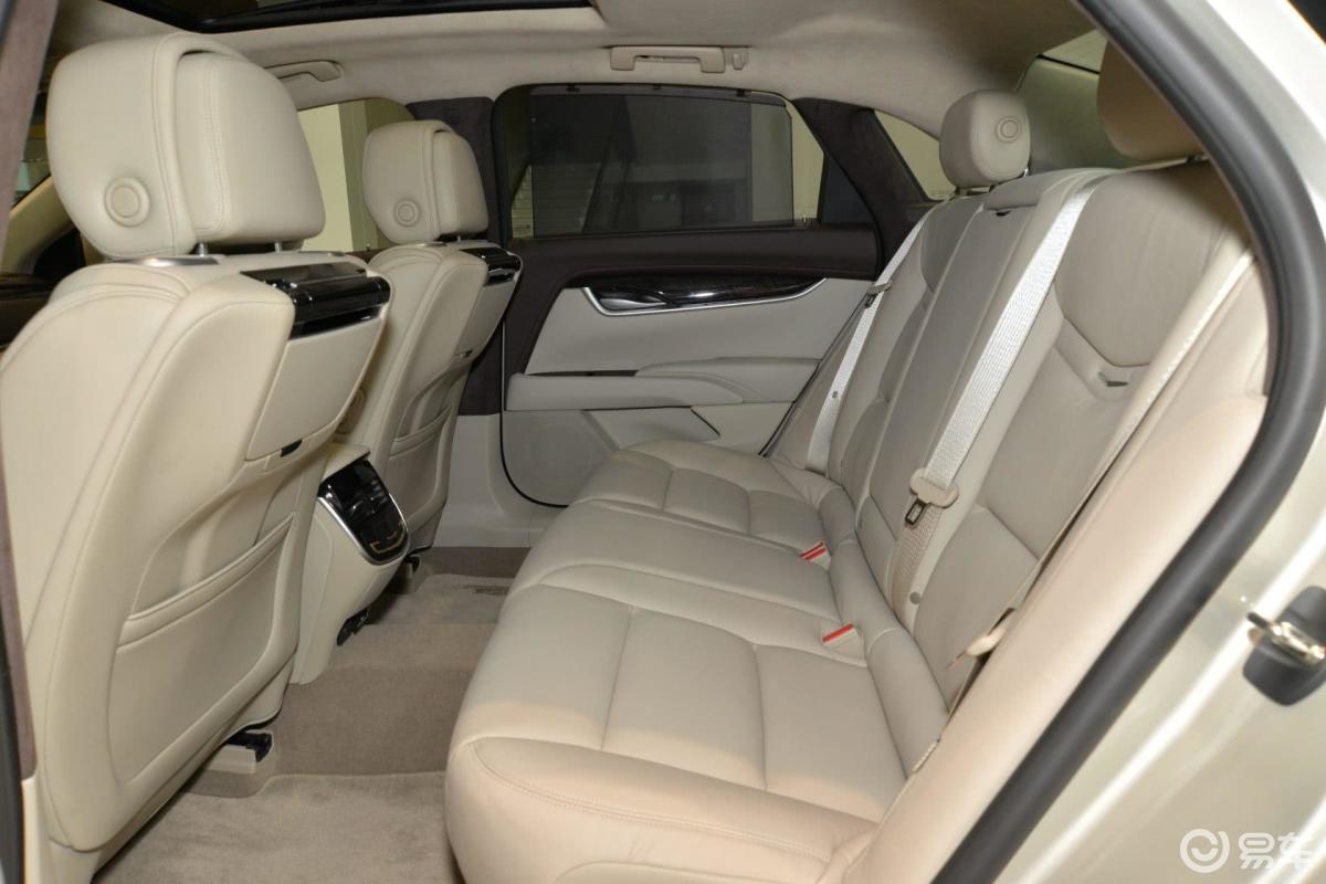 【凯迪拉克xts2014款28t 铂金型后排空间体验汽车图片-汽车图片大全】