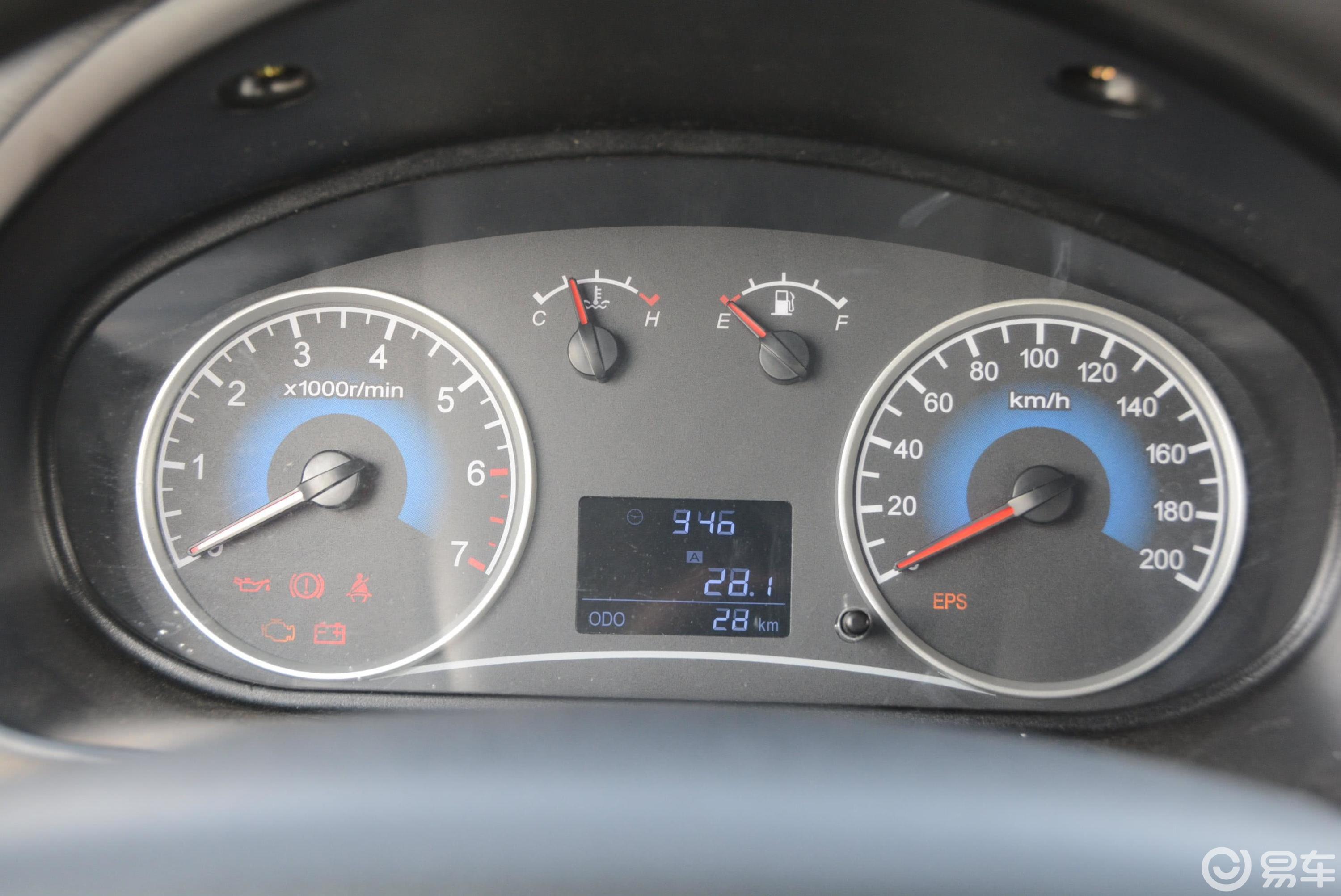 5l mt 实用型仪表盘背光显示汽车图片-汽车图片大全】-易车