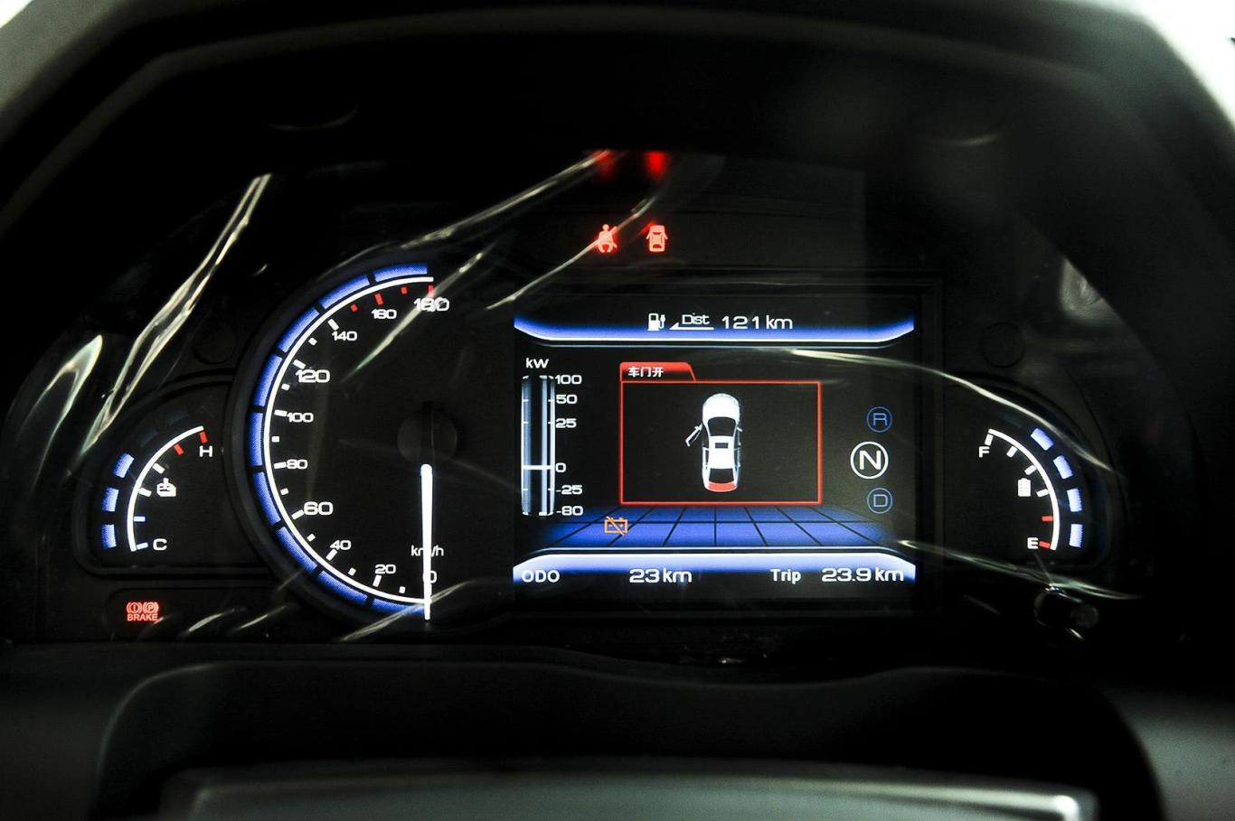 【北汽新能源eses210 畅睿版仪表盘背光显示图片-汽车图片大全】-易车