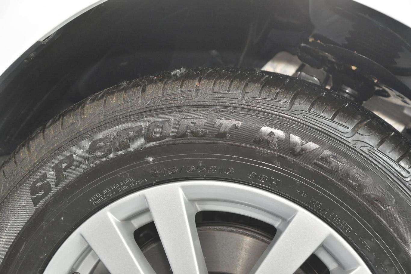 启辰t702.0l cvt 睿趣版轮胎规格