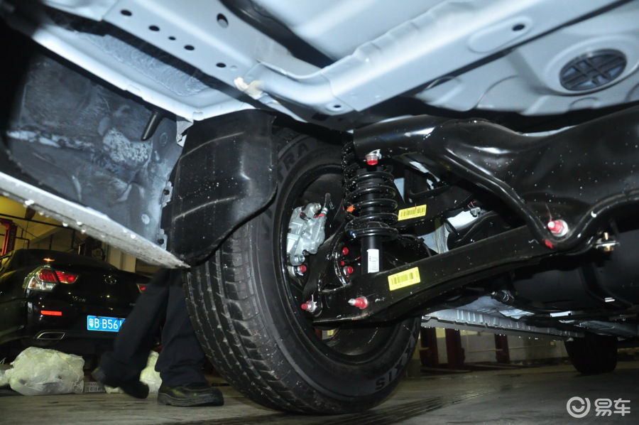 【翼神2015款1.8 自动 致尚型 国五后悬挂汽车图片-汽车图片大全】-易